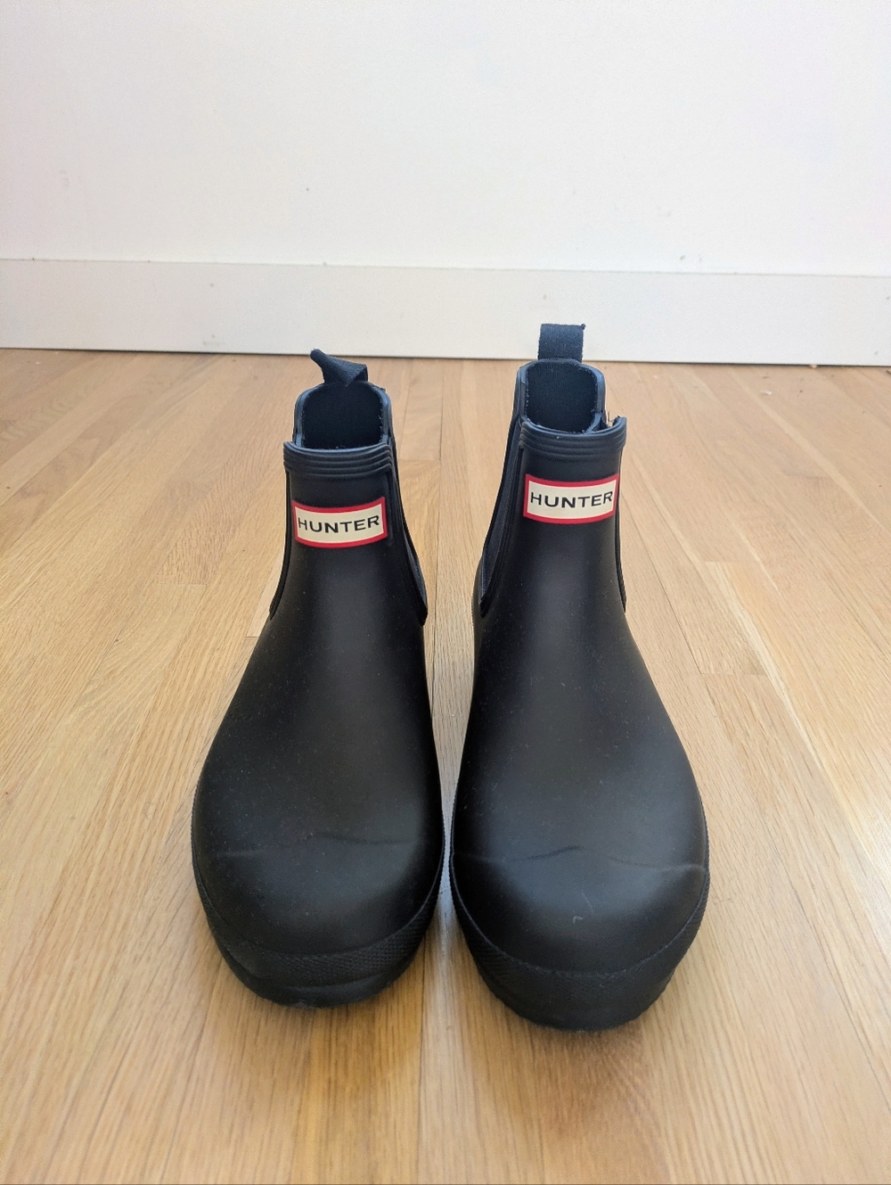 Hunter Women’s Original Chelsea Boots Black Size 9